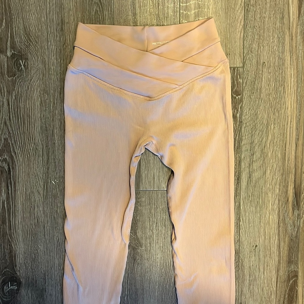 Pretty little thing pink leggings
